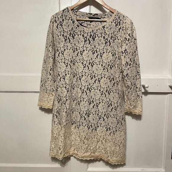 JDM Tops - JDM Wrist Sleeve Length Lace Tunic